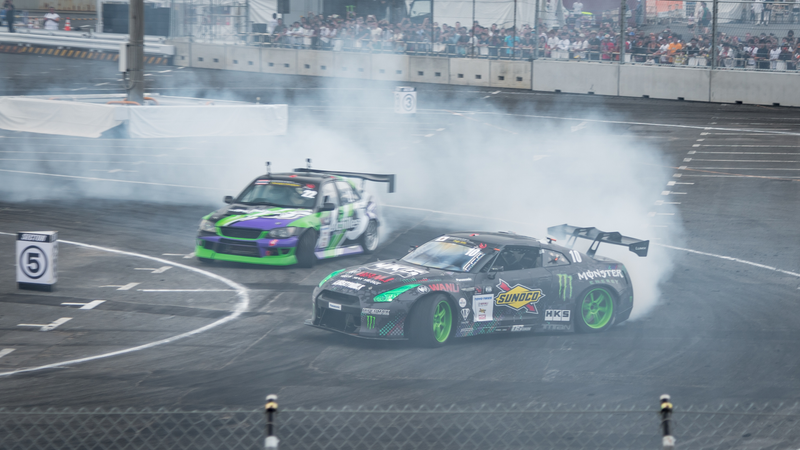 Illustration for article titled This Is What It Looks Like When Drifting Hits The Big Leagues In Japan
